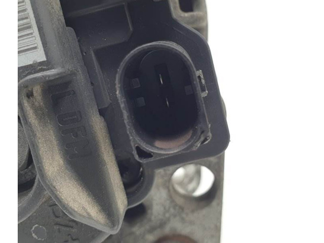 Генератор 06A903026, 0124325137   Volkswagen New Beetle      