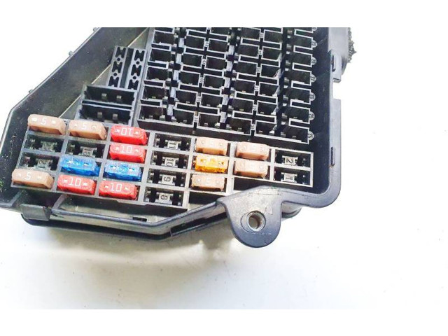 Блок предохранителей  0809221222, 19.02.2008   Audi A6 Allroad C6    
