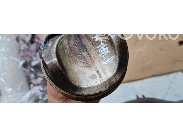  Поршень с шатуном CRE CREC 06EDC, 06E107065EE  Audi A6 C7  