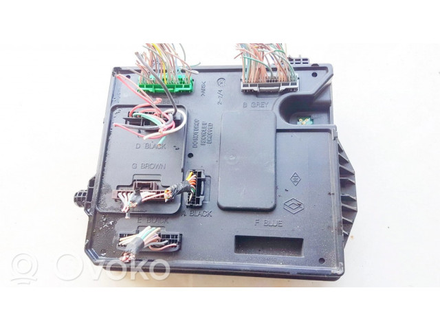 Блок комфорта 284b17882r, s180098101  a2c53284891   Renault Megane III   