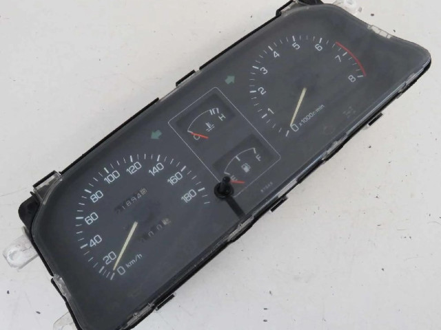 Панель приборов 83010-87671 Daihatsu Feroza