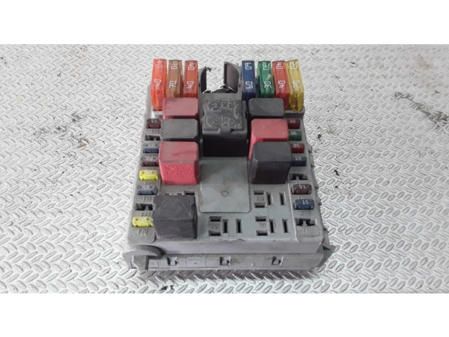 Блок предохранителей 51756263   Fiat Doblo    