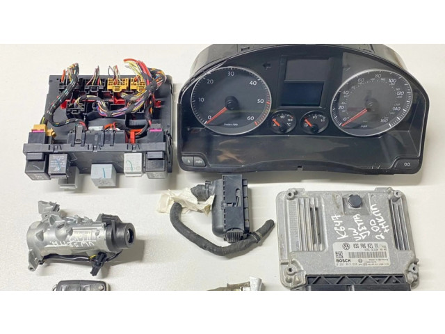 Комплект блоков управления 03G906021KK, 0281013228 Volkswagen Jetta V