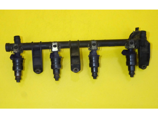 Топливная рампа 7700273495, 0280160560   Renault Scenic I  