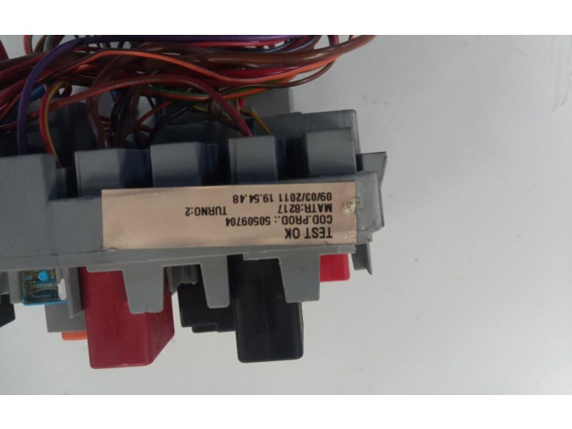 Pojistková skříňka 51867697, 51867697 Alfa Romeo Giulietta 1