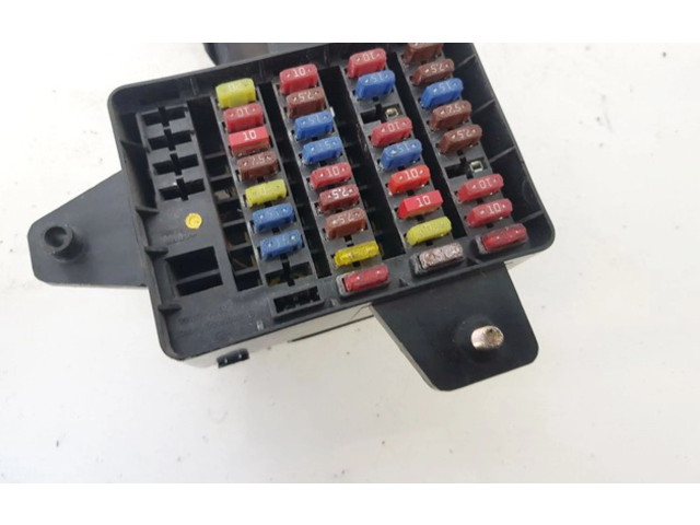 Блок предохранителей  6211008000, 6211008000   SsangYong Rexton    