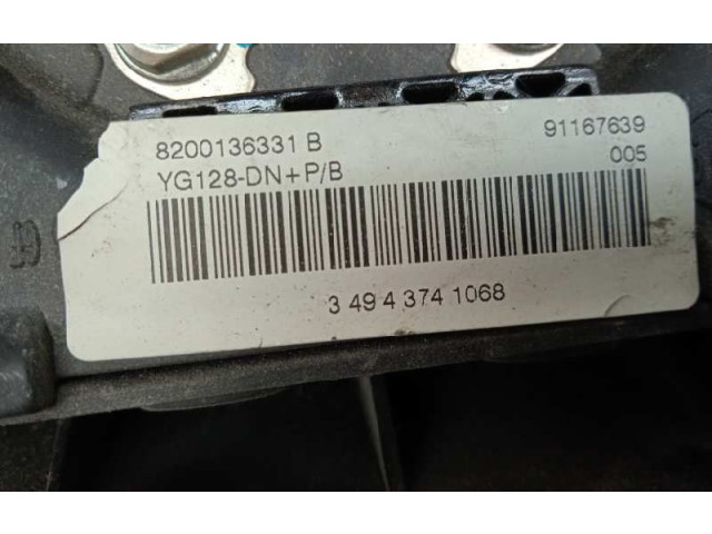 Подушка безопасности водителя 8200136331   Renault Trafic II (X83)