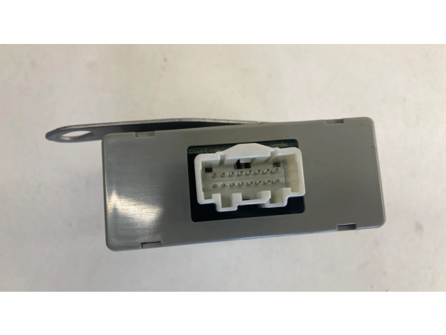 Блок комфорта G170100270, 8631A417   Citroen C-Crosser   