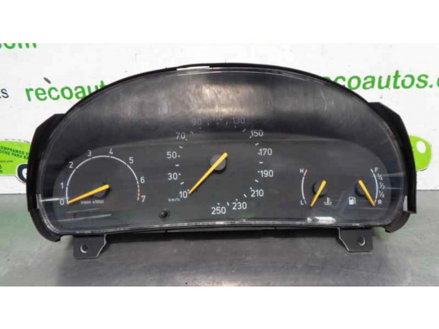 Панель приборов 4617502 Saab 900