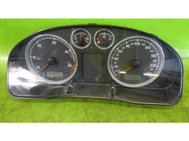 Přístrojová deska Volkswagen PASSAT B5.5 2002 3B0920827A