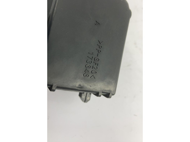 Ручка стеклоочистителей 00006239SA   Citroen C1