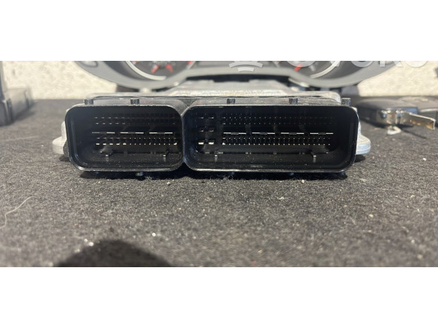 Комплект блоков управления Audi Q3 8U