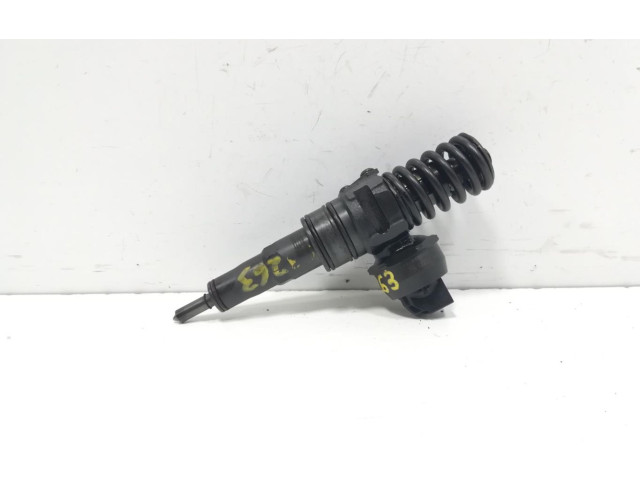 Форсунка 038130073BN    Volkswagen Touran I   