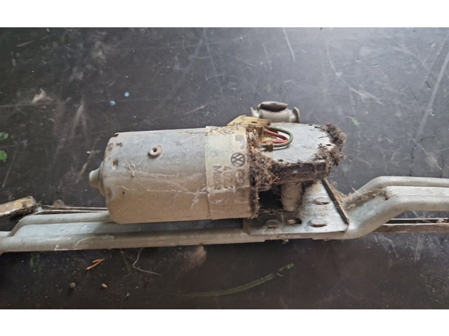 Моторчик дворников     Volkswagen Jetta II