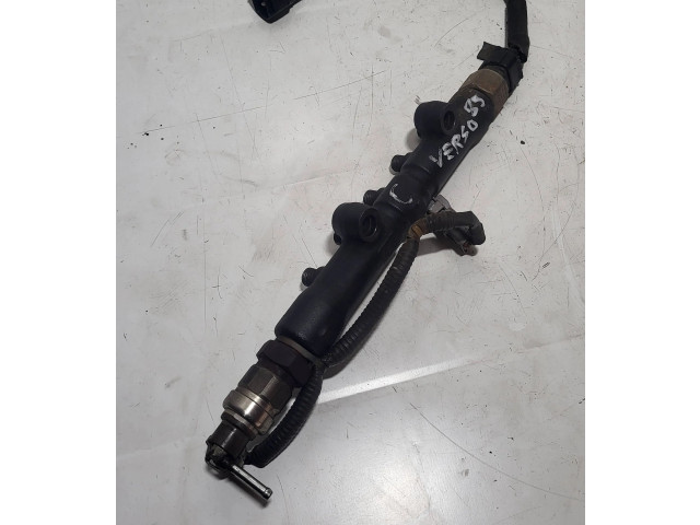 Топливная рампа 60010, 89458   Toyota Corolla Verso E121  