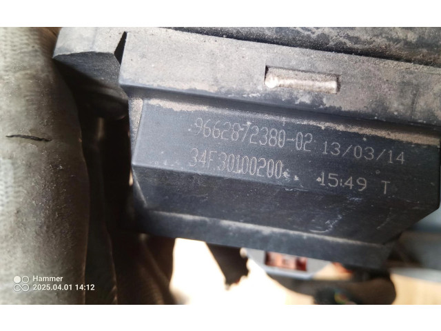 Комплект радиатора    Peugeot 208