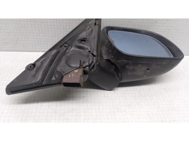 Зеркало электрическое     правое   Audi 100 S4 C4  1990-1995 года   