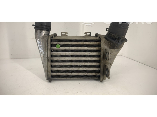 Радиатор интеркулера 1H0145805B   Volkswagen Golf III