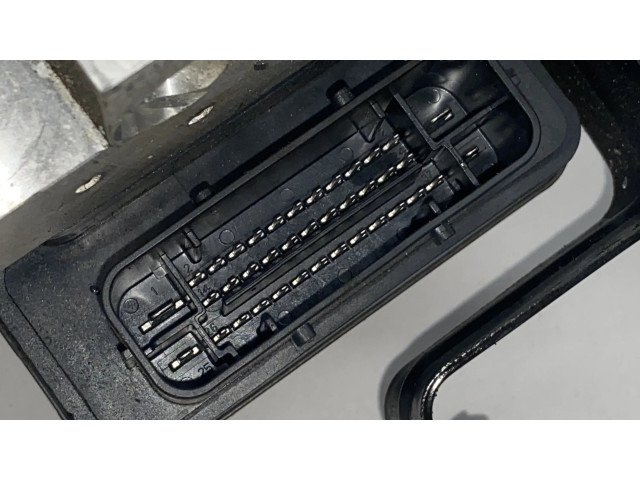 Jednotka ABS 6870183, 6870184 BMW X5 F15 2015