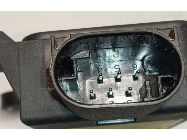 Блок управления 956901F000   KIA Sportage