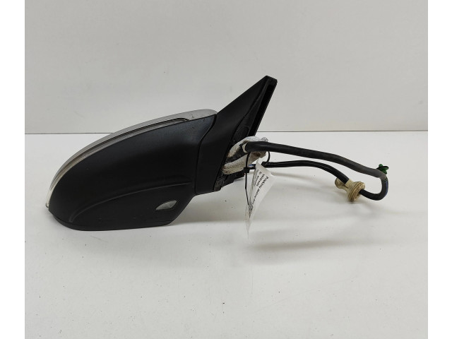 Зеркало электрическое Volkswagen Golf VII 2013 - 2019 года