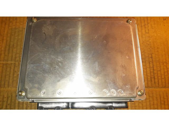 Блок управления двигателя 8D0907558B, D03   Audi A4 S4 B5 8D