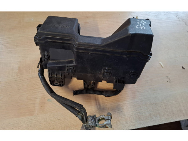 Блок предохранителей  821110HS60   Peugeot 108    