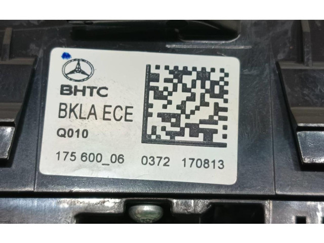 Блок управления климат-контролем A2469001708   Mercedes-Benz A W176
