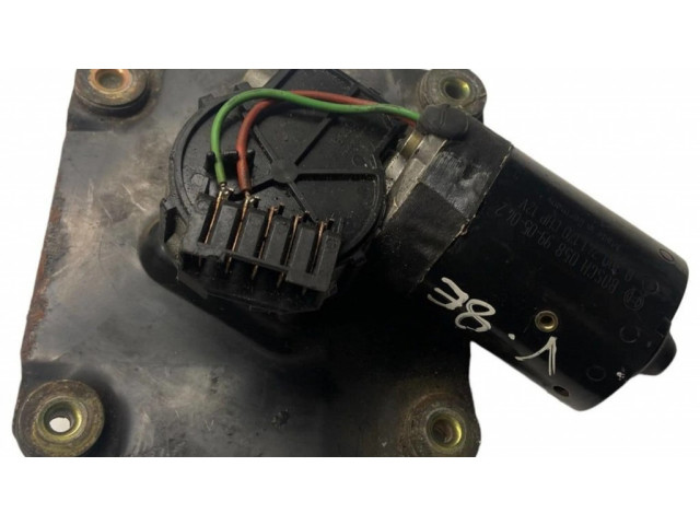 Двигатель стеклоочистителей