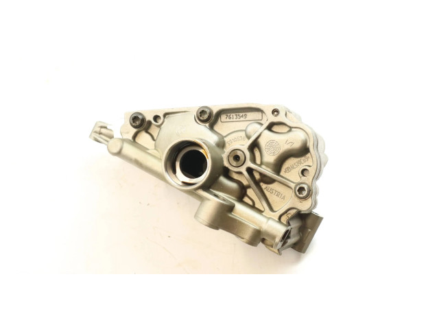 Čerpadlo oleje 7613549 BMW 3 E92 E93 3.0
