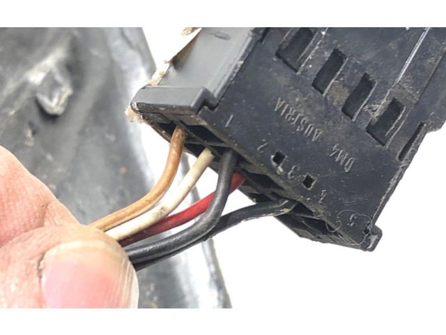 Зеркало электрическое        Audi A6 S6 C5 4B  1997 - 2005 года   