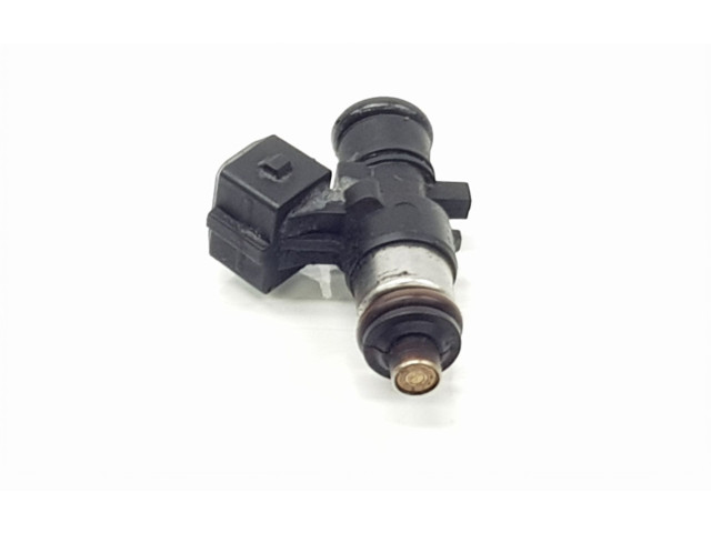 Форсунка 8200292590, 8200292590 Dacia Sandero D4F732