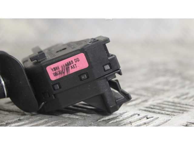 Ручка стеклоочистителей Ford Fusion