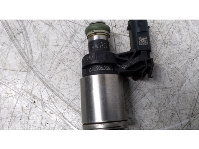 Vstřikovač 04E906036Q Audi A4 S4 B9 pro benzínový motor 1.4 CVNA 1272