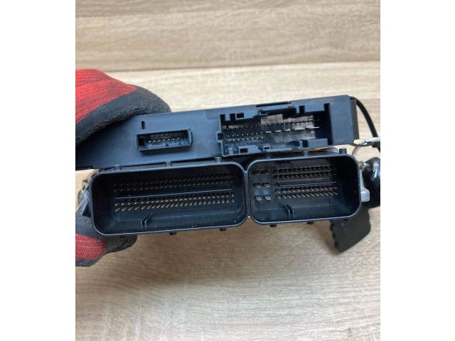 Řídící jednotka 7807828, 6943834 BMW 1 E81 E87 2004