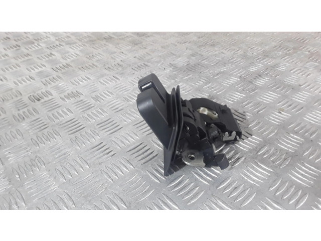 Замок багажника 8K9827505, 8K9827520 Audi A4 Allroad