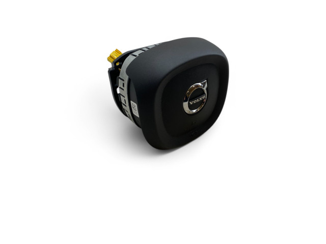 Подушка безопасности водителя 39834785, P39834785 Volvo XC90