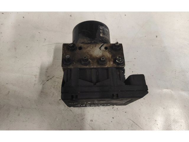 Блок АБС 1J0907379Q, 1J0614217E   Skoda  Octavia Mk1 (1U)  1996 - 2004 года