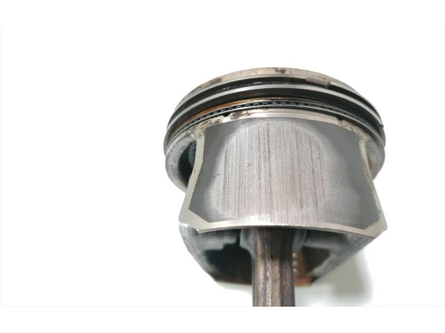  Поршень с шатуном BLF 036LAH  Volkswagen Golf Plus  