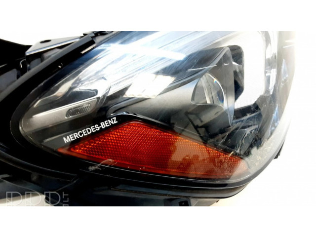 Передняя фара