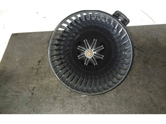 Вентилятор печки KIA Rio