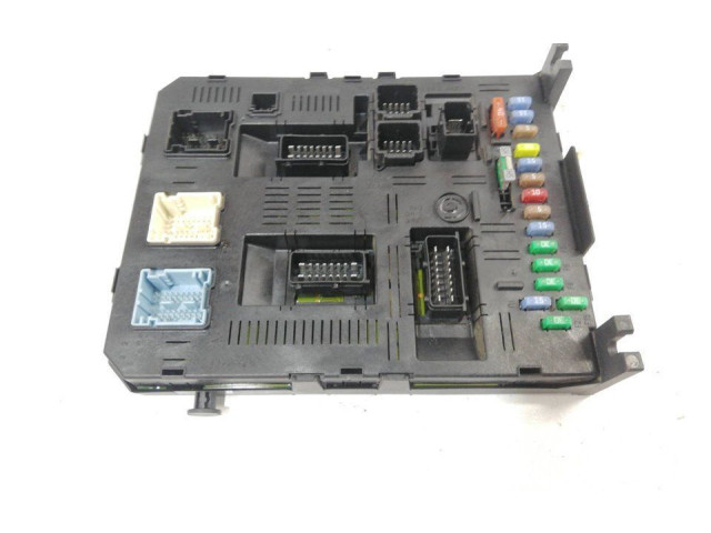 Блок предохранителей 216761594 Citroen C4 I