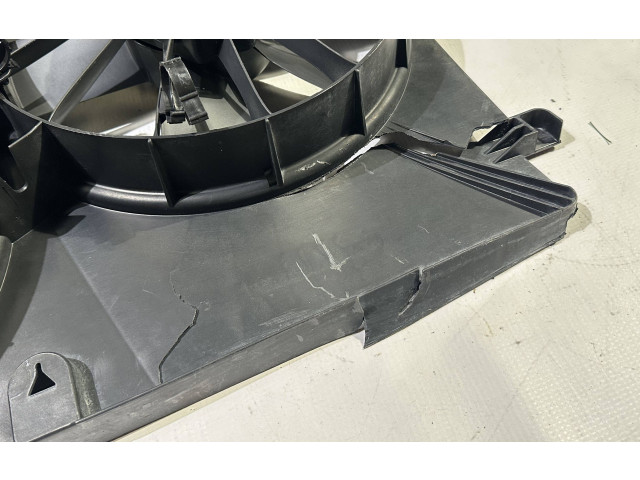 Вентилятор радиатора 24001282 Chevrolet Corvette C5