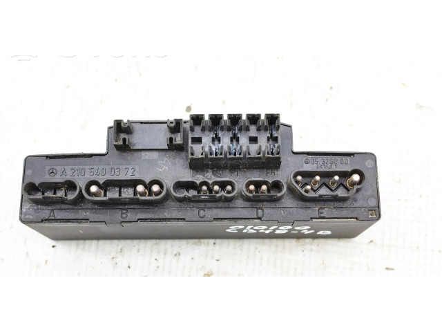 Pojistková skříňka a2105400372 Mercedes-Benz E W210 1999