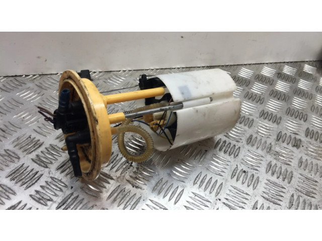 Насос топлива (в топливном баке)