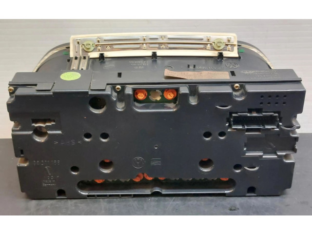 Přístrojová deska Volkswagen Vento 1994 1H0919864J