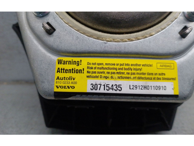 Подушка безопасности водителя 30715435, 31332807   Volvo C30