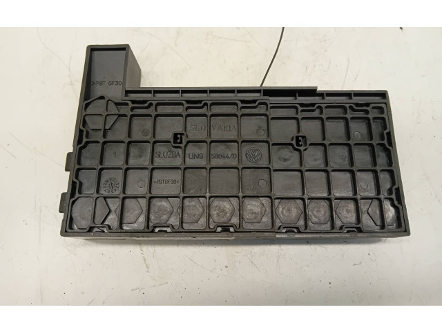 Pojistková skříňka 7H0937550, 7E6970187AP Volkswagen Multivan T5 2013