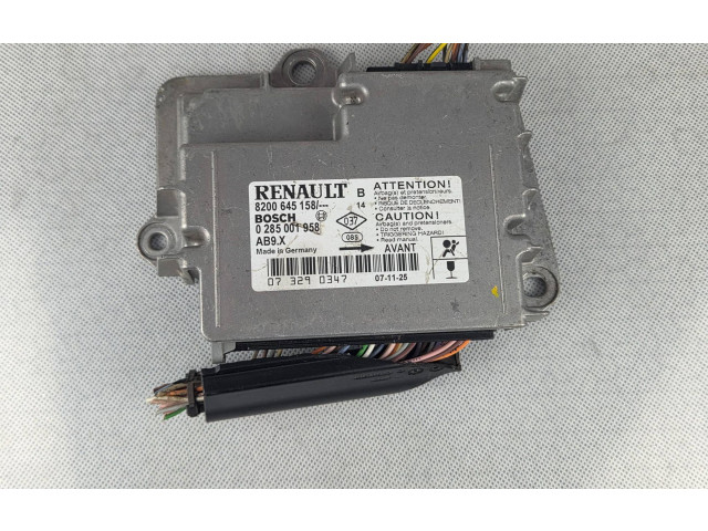 Блок подушек безопасности 8200645158, 0285001958   Renault Clio III