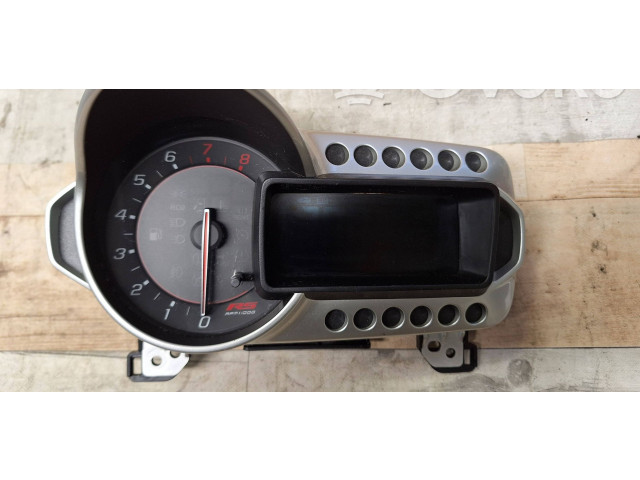 Панель приборов Chevrolet Sonic